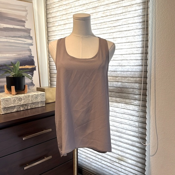 Soprano Elegant Racerback Tan Tank Top. Size M - Picture 1 of 3